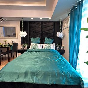 Queen Size Studio In Solinea, Cebu City